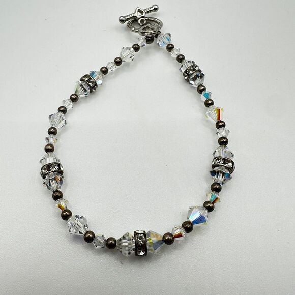 Unbelievable AB Crystal with silver tone accented bracelet! - Picture 2 of 12